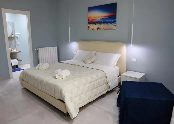 La Nuit Bed & Breakfast