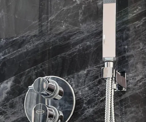 Bed & Breakfast La Nuit