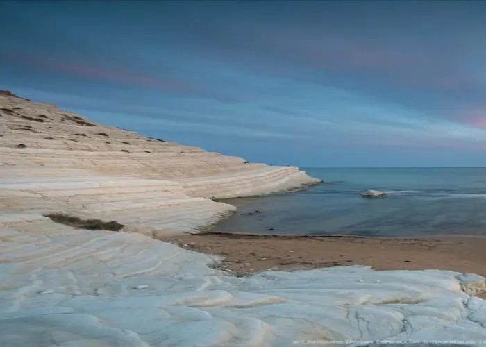 Bed & Breakfast La Nuit 3*