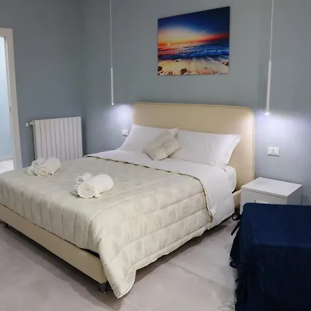 La Nuit Bed and Breakfast